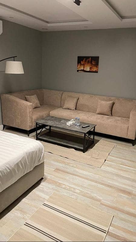 LP121.2 Livedin | Stylish Studio Apartment | Al-Masif