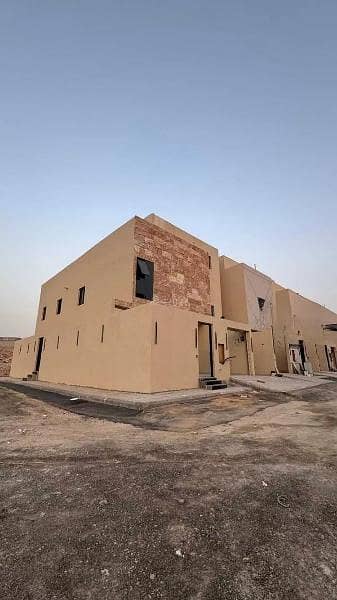 7 Bedroom Villa for Sale in South Riyadh, Riyadh - Villa for sale in Badr, South Riyadh