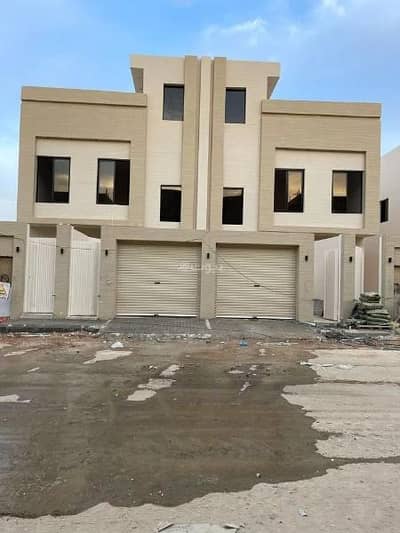 3 Bedroom Floor for Sale in South Riyadh, Riyadh - Floor For Sale in Okaz, South Riyadh