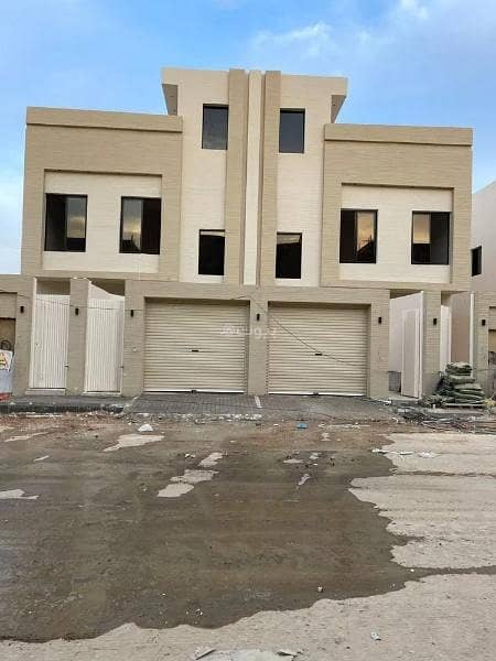Floor For Sale in Okaz, South Riyadh