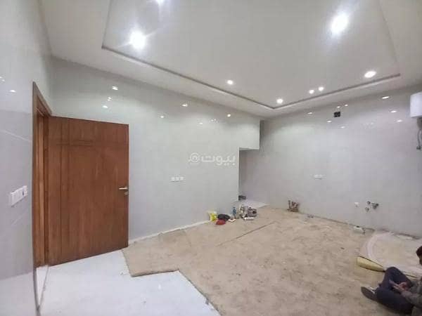 Floor For Sale in Al Uraija Al Gharbiyah, West Riyadh