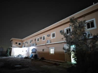 عمارة  للايجار في جنوب الرياض، الرياض - سكن عمالة للإيجار