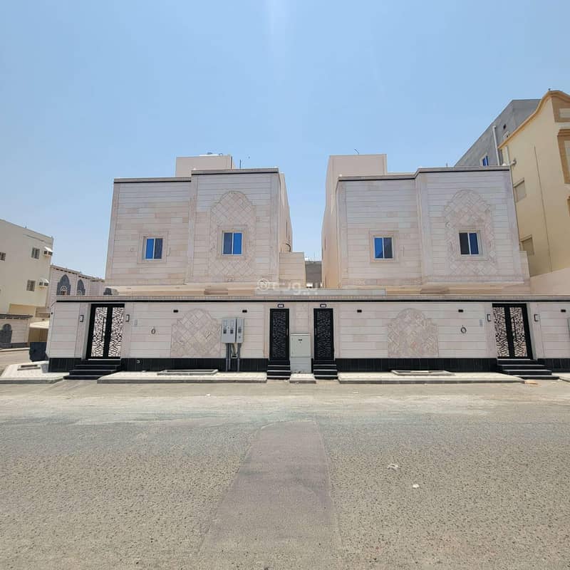 Luxurious villas with a two-story apartment system and an annex, upscale finishing, and a prime location in the Al-Sunabel neighborhood.