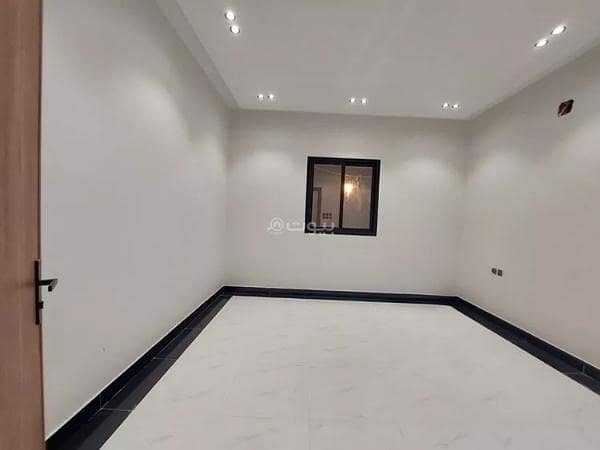 Floor For Sale in Al Nadwa District, East Riyadh