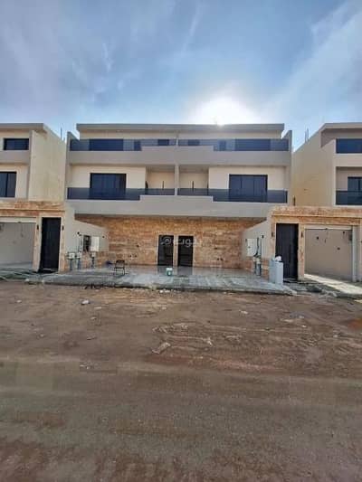 دور 3 غرف نوم للبيع في شرق الرياض، الرياض - دور للبيع في الجنادرية، شرق الرياض