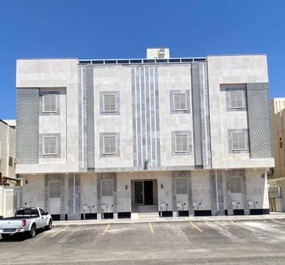 5 Bedroom Flat for Sale in King Fahd, Madina - Luxury finish new condominium for sale on the third floor