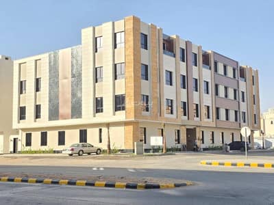4 Bedroom Flat for Sale in East Riyadh, Riyadh - Apartment in the western Al-Munsiyah neighborhood . . .