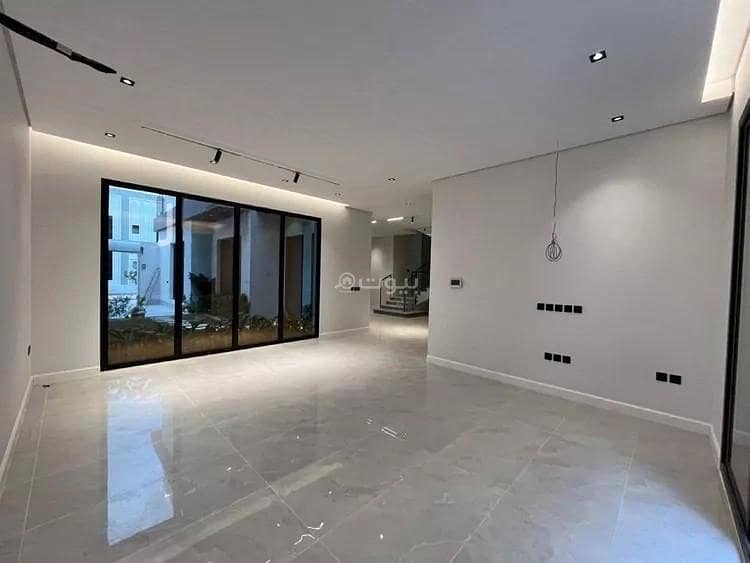 Villa For Sale in Al Mahdiyah, Riyadh