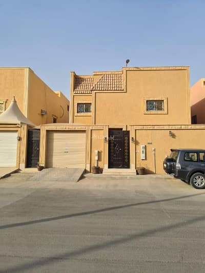 10 Bedroom Villa for Sale in Central Riyadh, Riyadh - For sale: a villa in Al Khalidiya neighborhood.