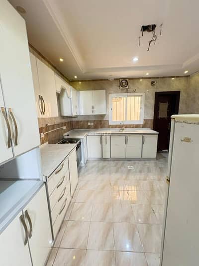 5 Bedroom Rest House for Sale in North Jeddah, Jeddah - Rest house for sale in Al-Buhayrat neighborhood
