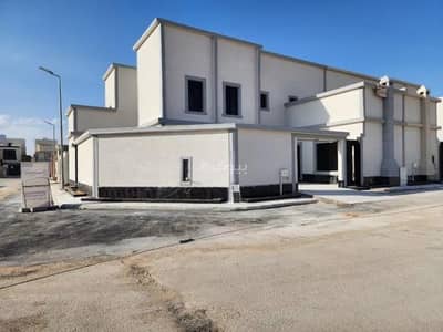 5 Bedroom Villa for Sale in King Fahd District, Unayzah - Villa For Sale in King Fahd District, Unayzah