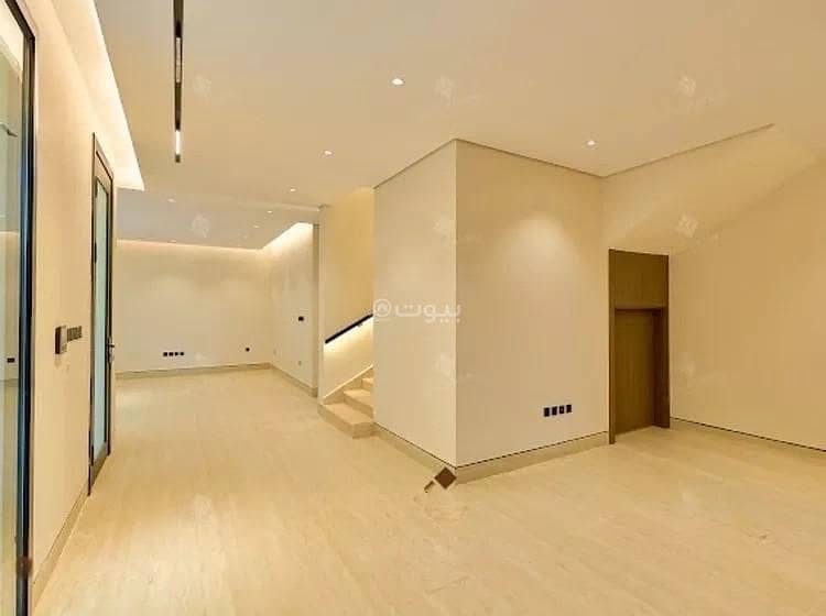 Villa For Sale in Al Mahdiyah, Riyadh