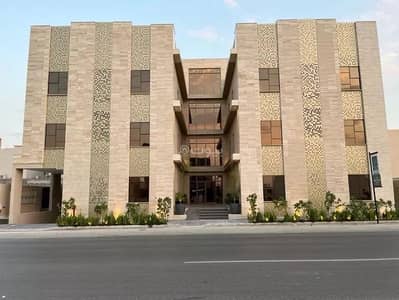 شقة 6 غرف نوم للبيع في غرب الرياض، الرياض - شقة للبيع في شارع محمد بن هبه الله, حي المهدية, مدينة الرياض, منطقة الرياض