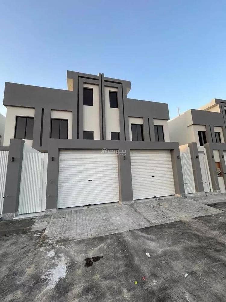Floor For Sale in Okaz, Riyadh