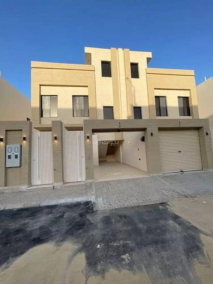 Floor For Sale in Okaz, Riyadh