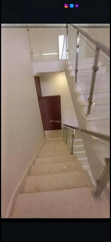 3 Bedroom Floor for Sale in South Riyadh, Riyadh - House for sale on Al-Nimour Street, Okaaz District, Riyadh City, Riyadh Region
