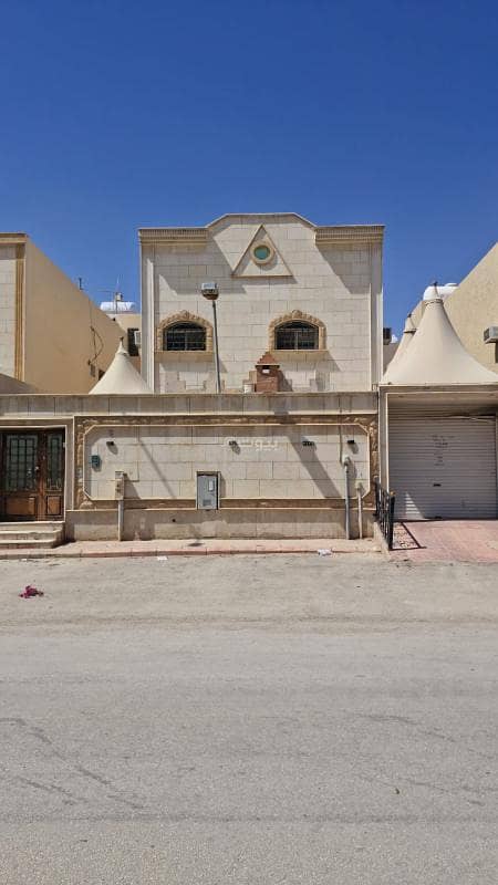 Villa consisting of 7 bedrooms for sale in Al-Nafl, Riyadh
