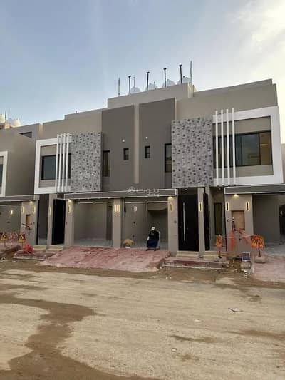 3 Bedroom Flat for Sale in South Riyadh, Riyadh - Luxury Townhouses 300 sqm in Badr District – Ready Documents and Full Guarantees
