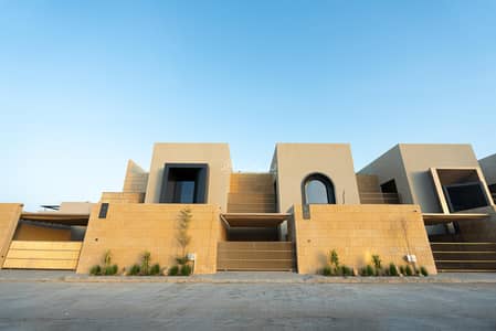 5 Bedroom Villa for Sale in North Riyadh, Riyadh - 5 Bedrooms Villa For Sale in Al Qirawan, Riyadh
