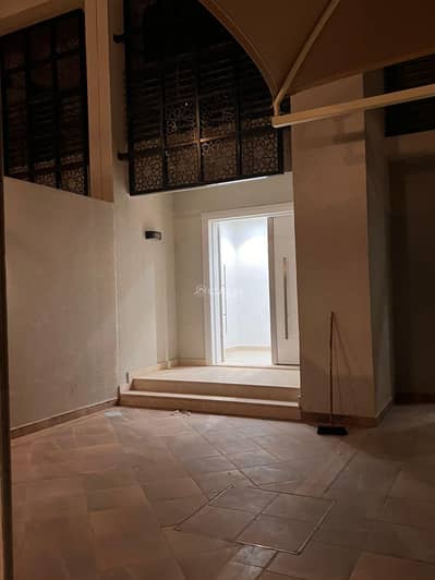 4 Bedroom Villa for Rent in East Riyadh, Riyadh - Villa for rent in Al-Rimal neighborhood