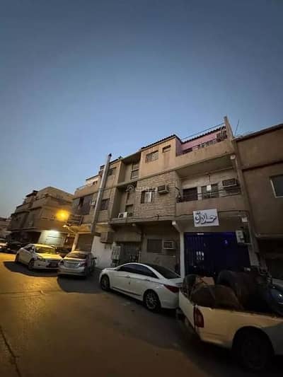 عمارة  للبيع في وسط الرياض، الرياض - عمارة للبيع في غبيرة، وسط الرياض