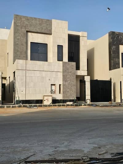 دور 8 غرف نوم للبيع في شرق الرياض، الرياض - للبيع دور ارضي مع شقه بصك بحي البيان