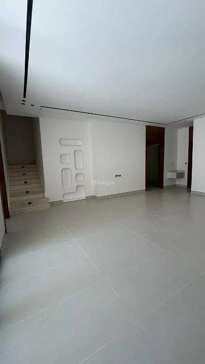 Villa For Sale in Al Mahdiyah, West Riyadh
