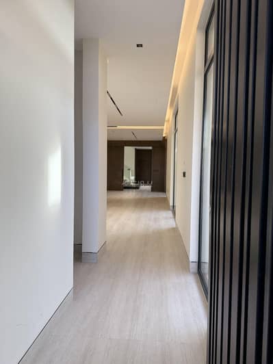 7 Bedroom Villa for Sale in West Riyadh, Riyadh - Villa in West Riyadh，Al Mahdiyah 7 bedrooms 3700000 SAR - 87690527