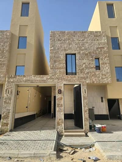 3 Bedroom Floor for Sale in West Riyadh, Riyadh - Floor For Sale in Tuwaiq, West Riyadh