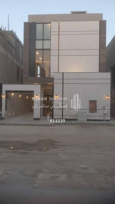 11 Bedroom Villa for Sale in East Riyadh, Riyadh - Villa - riyadh - al nudwah neighborhood