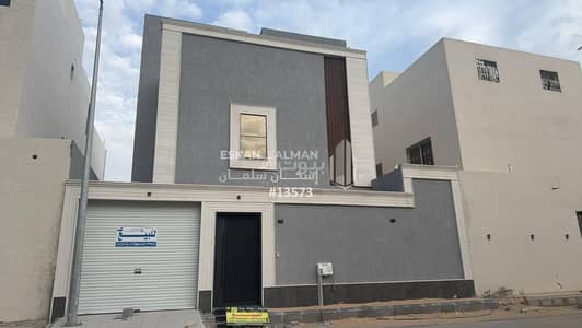 5 Bedroom Flat for Sale in Al Nakhil, Buraydah Al Qassim Region - Townhouse apartment - buraidah - al nakheel neighborhood