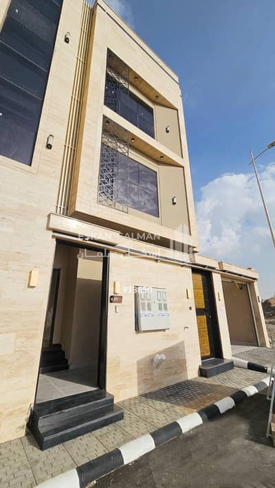 7 Bedroom Floor for Sale in Al Dhurfah, Khamis Mushait - Dur - khamis mushait - al-dharfah neighborhood