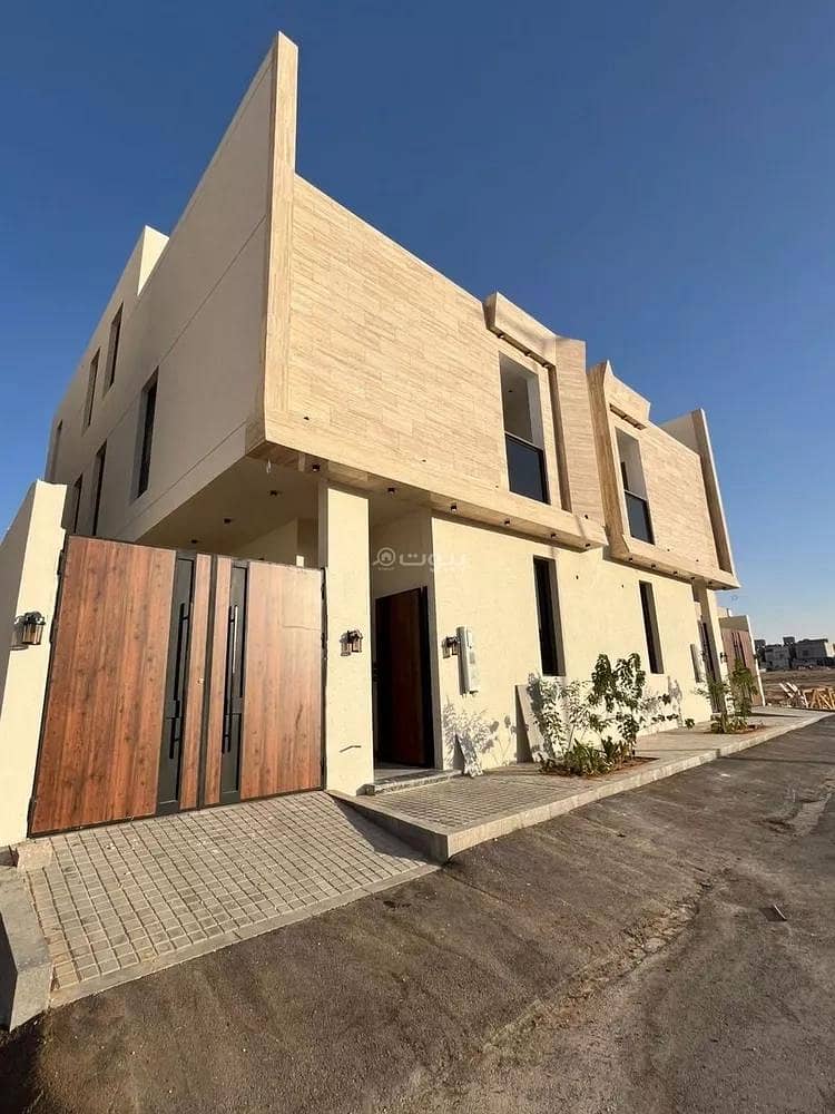 فيلا للبيع في شارع أحمد بن قطرب, حي المهدية, مدينة الرياض
