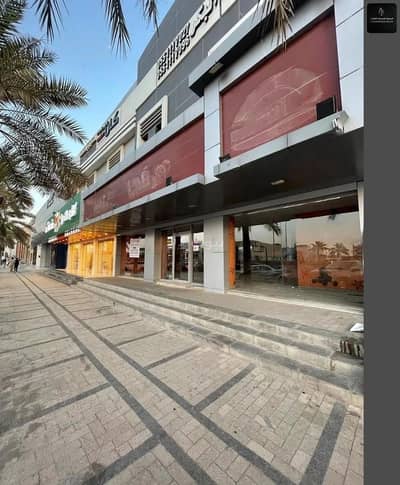 Exhibition Building for Rent in North Riyadh, Riyadh - Exhibition building for rent in al wurud, riyadh