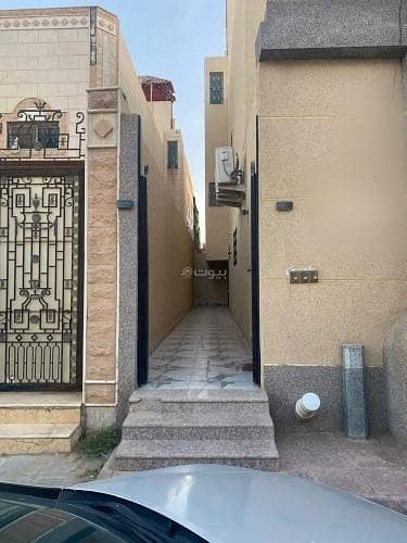 فلیٹ 4 غرف نوم للايجار في غرب الرياض، الرياض - شقة للإيجار في شارع الساعه, حي ظهرة لبن, مدينة الرياض, منطقة الرياض