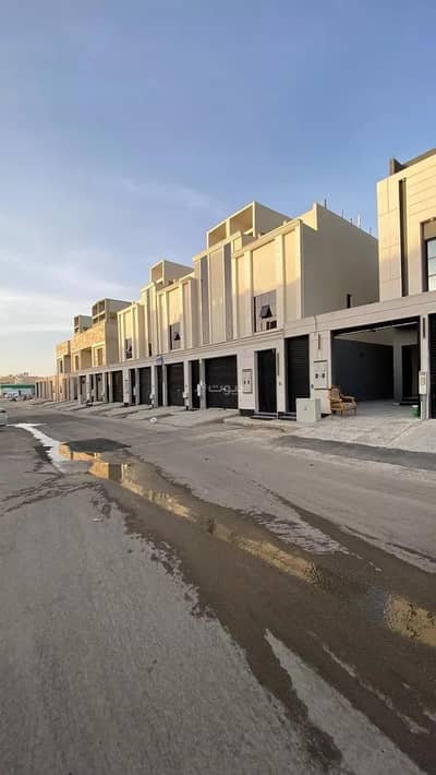 3 Bedroom Floor for Sale in West Riyadh, Riyadh - Floor for Sale in Tuwaiq, West Riyadh