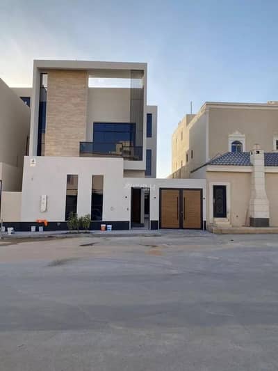 6 Bedroom Villa for Sale in West Riyadh, Riyadh - Villa for sale in al mahdiyah, riyadh