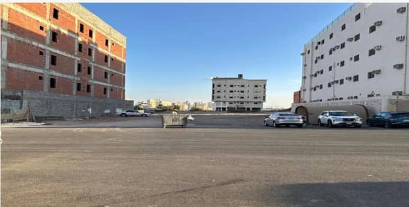Land for Sale in Al Dhahirah, Madina - For sale, a land suitable for the construction of a residential or hotel tower, 1200 m² in Al-Dhaherah neighborhood, Medina.