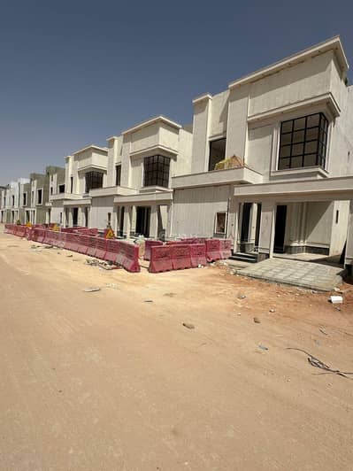4 Bedroom Villa for Sale in East Riyadh, Riyadh - 5 Bedroom Villa For Sale in Al Rimal, Riyadh
