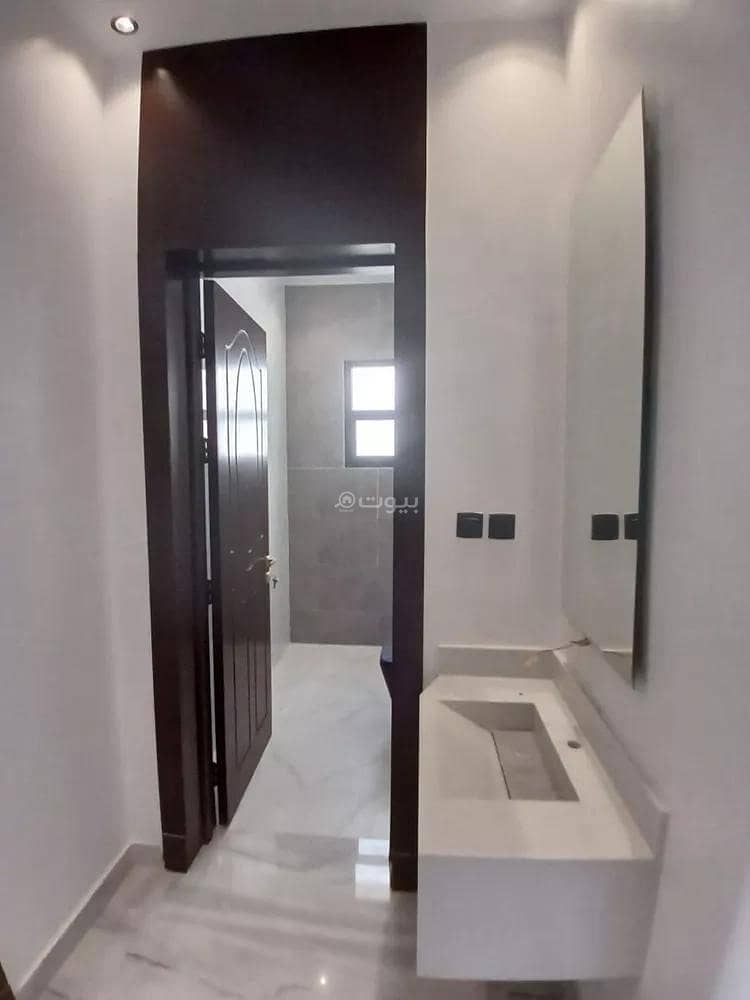 Apartment for Sale on Majid Al-Kurdi Street, Al-Rimal District, Riyadh City, Riyadh Region.