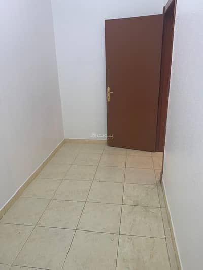 3 Bedroom Floor for Rent in West Riyadh, Riyadh - House for rent