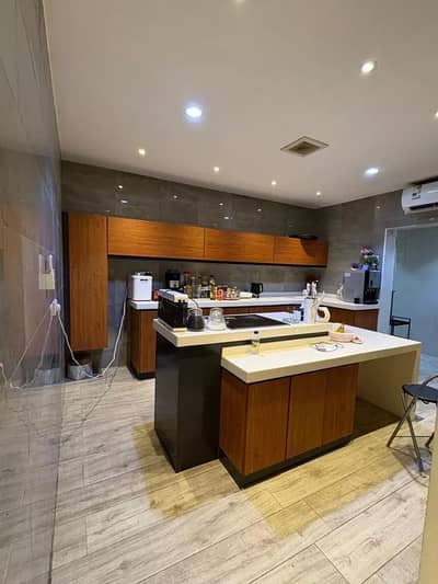 4 Bedroom Villa for Sale in East Riyadh, Riyadh - Villa for Sale on Ibrahim Al-Qaisi Street, Al-Izdihar District, Riyadh City, Riyadh Region