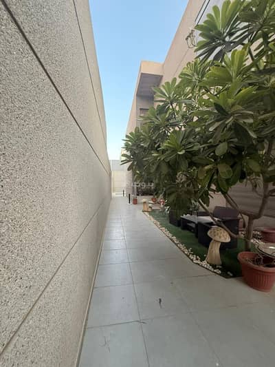 4 Bedroom Villa for Sale in North Riyadh, Riyadh - Villa for sale in Al Yasmeen