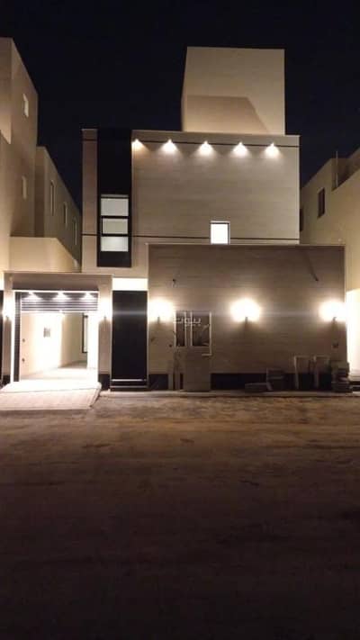 4 Bedroom Floor for Sale in East Riyadh, Riyadh - House for sale in Al-Rimal neighborhood, Riyadh City, Riyadh Region