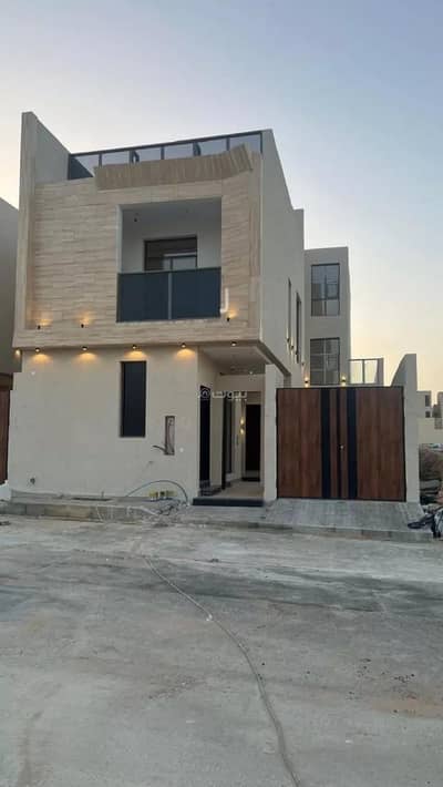 8 Bedroom Villa for Sale in West Riyadh, Riyadh - Villa for sale in al mahdiyah, riyadh