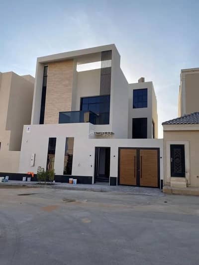 7 Bedroom Villa for Sale in West Riyadh, Riyadh - Villa for sale in al mahdiyah, riyadh