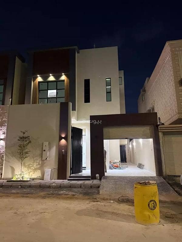 Villa For Sale in Al Mahdiyah, Riyadh
