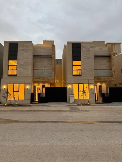 8 Bedroom Villa for Sale in West Riyadh, Riyadh - Villa for sale in al mahdiyah, riyadh