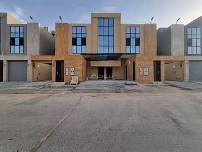 دور 5 غرف نوم للبيع في جنوب الرياض، الرياض - دور للبيع في شارع ريس, حي بدر, مدينة الرياض
