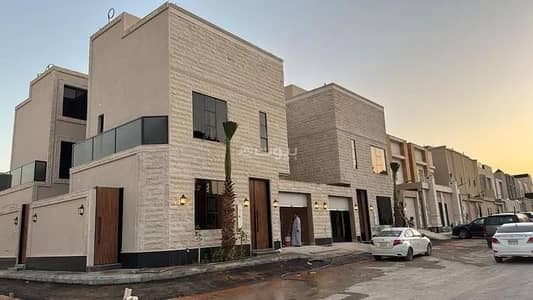 7 Bedroom Villa for Sale in West Riyadh, Riyadh - Villa for sale in al mahdiyah, riyadh